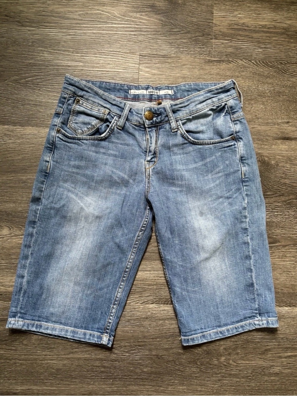 Light Blue Denim Women’s Capris Topshop Moto